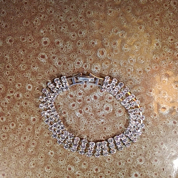 Bling Rhinestone Bracelet - Picture 3 of 4